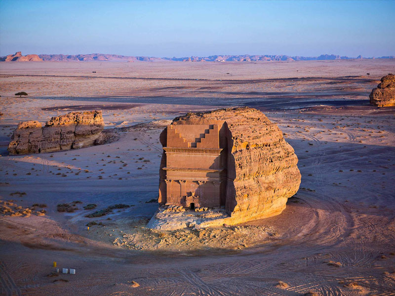 explore riyadh